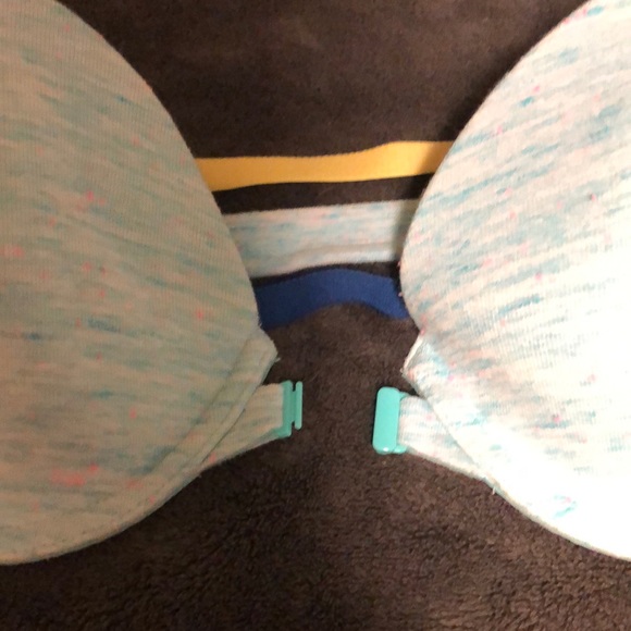 Victoria Secret lines Demi bra - Picture 4 of 4